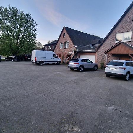 Hotel Tini Bad Fallingbostel Exterior foto